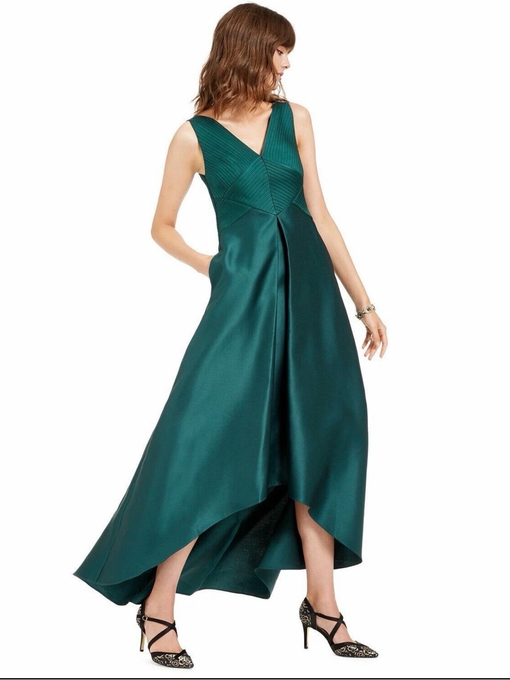 NWT Adrianna Pappell Sleeveless VNeck Emerald Green High Low Mikado Evening Gown